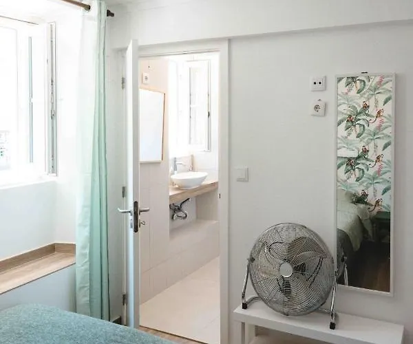 卡斯卡伊斯湾旅馆 旅馆