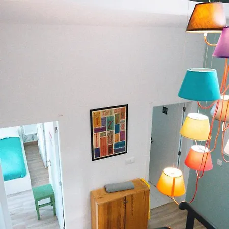 Bay Hostel Cascais